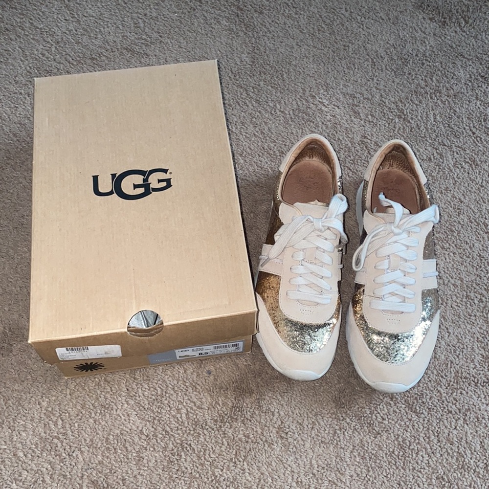 Ugg Jaida Glitter Sneakers w/box